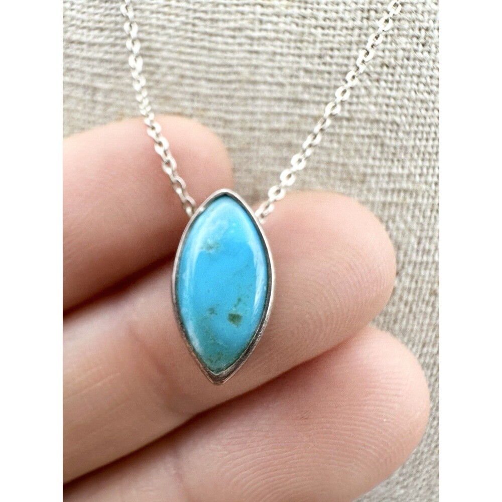 Vintage Southwestern Sterling Silver Turquoise Pendant Necklace 18”